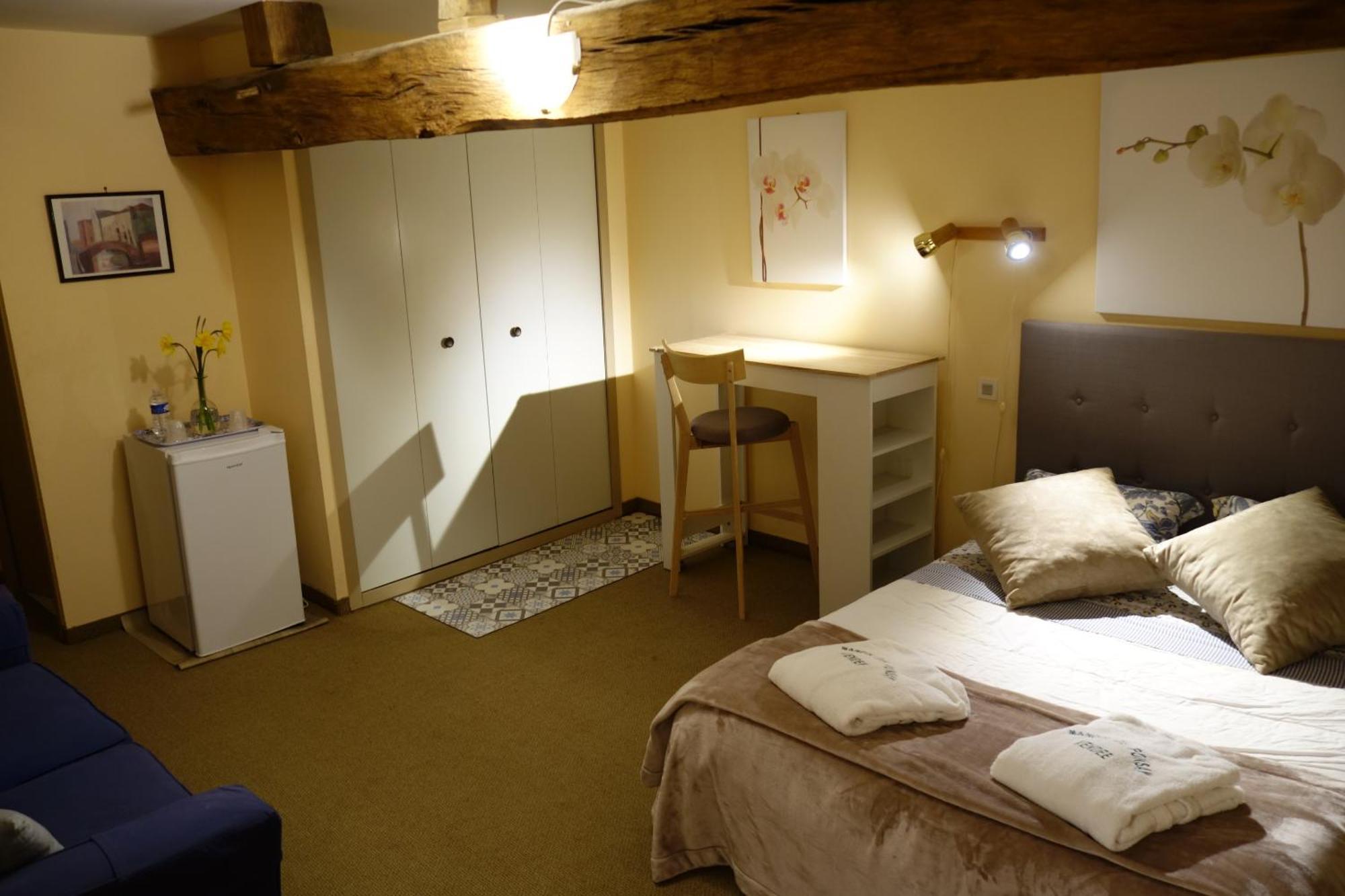 シャントネー Manoir De Ponsayヴィラ 部屋 写真